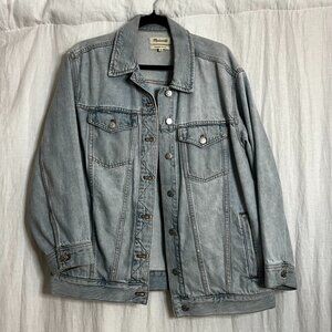 Madewell Oversized Trucker Jean Jacket Size M